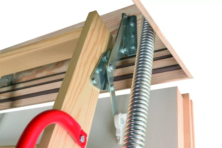 Чердачная люк-лестница Fakro суперэнергосберегающая LWT в Санкт-Петербурге фото