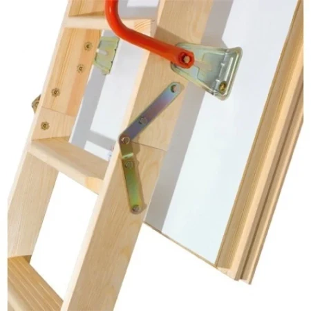 Чердачная люк-лестница Fakro LTK в Санкт-Петербурге фото