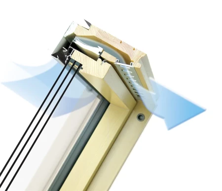 Мансардное окно Fakro LUX FTP-V U5 Thermo в Санкт-Петербурге фото