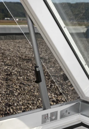 Зенитный фонарь Velux СXP 0473Q в Санкт-Петербурге фото