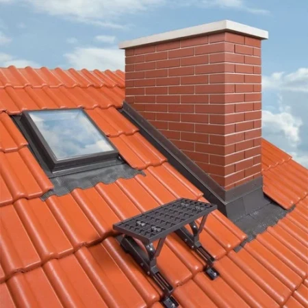 Окно-люк Fakro WGI с универсальным окладом в Санкт-Петербурге фото