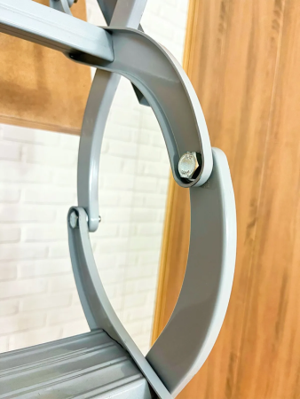 Чердачная люк-лестница Fakro LSТ Lite с утеплением в Санкт-Петербурге фото