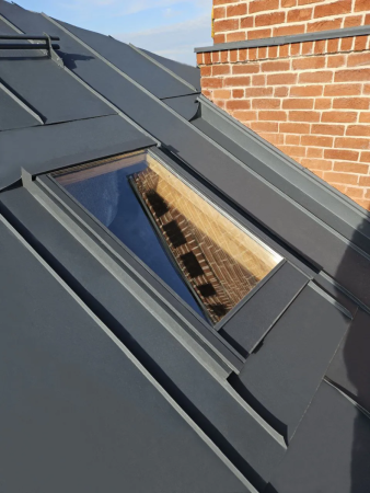 Мансардное окно ВиЛайт без октрывания с окладом в Санкт-Петербурге фото