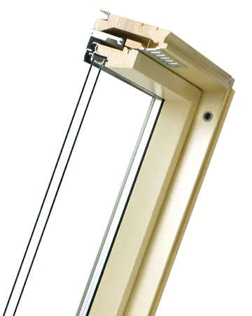 Мансардное окно Fakro Standard FTS-V U2 (V22) в Санкт-Петербурге фото