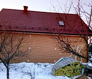 Готовая кровля Grand Line Classic GL RAL 3005 с мансардным окном Fakro