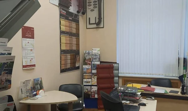 Офис в Санкт-Петербурге и Ленинградской области: фото 4