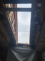 Установка окна-балкона в фальцевую кровлю