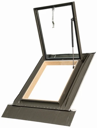 Окно-люк Fakro WGI с универсальным окладом в Санкт-Петербурге фото