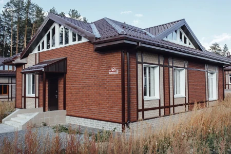 (Терракотовый кирпич)