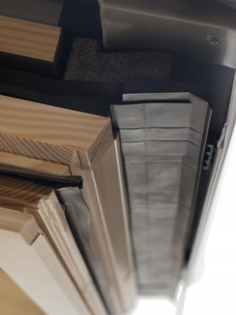 Мансардное окно Velux GZL 1051 в Санкт-Петербурге фото