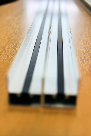 Шторы и москитные сетки 2 в 1 Fakro Штора и  AMD Duet Blackout в Санкт-Петербурге фото