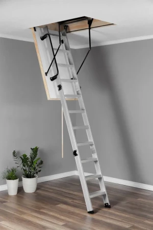 Алюминиевая складная 3-х секционная Alu Profi Polar (70x120x280)