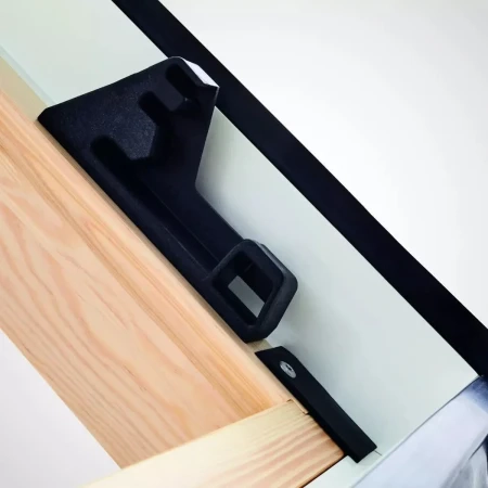 Мансардное окно Roto Designo R69 H200 в Санкт-Петербурге фото