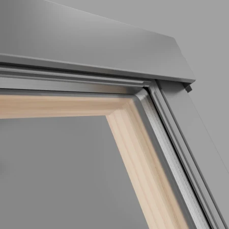 Мансардное окно RoofLITE+ MOE B1000 в Санкт-Петербурге фото