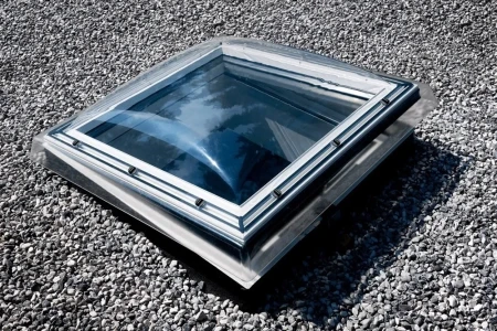 Зенитный фонарь Velux СVP 0573 Integra в Санкт-Петербурге фото