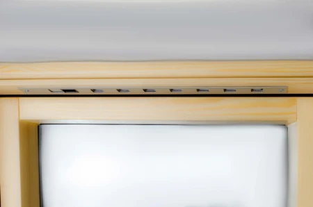 Мансардное окно Fakro FTP-V (CH) в Санкт-Петербурге фото Мансардное окно Fakro FTP-V (CH) в Санкт-Петербурге фото