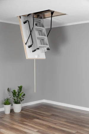 Чердачная люк-лестница Oman Алюминиевая складная 3-х секционная Alu Profi Lite в Санкт-Петербурге фото